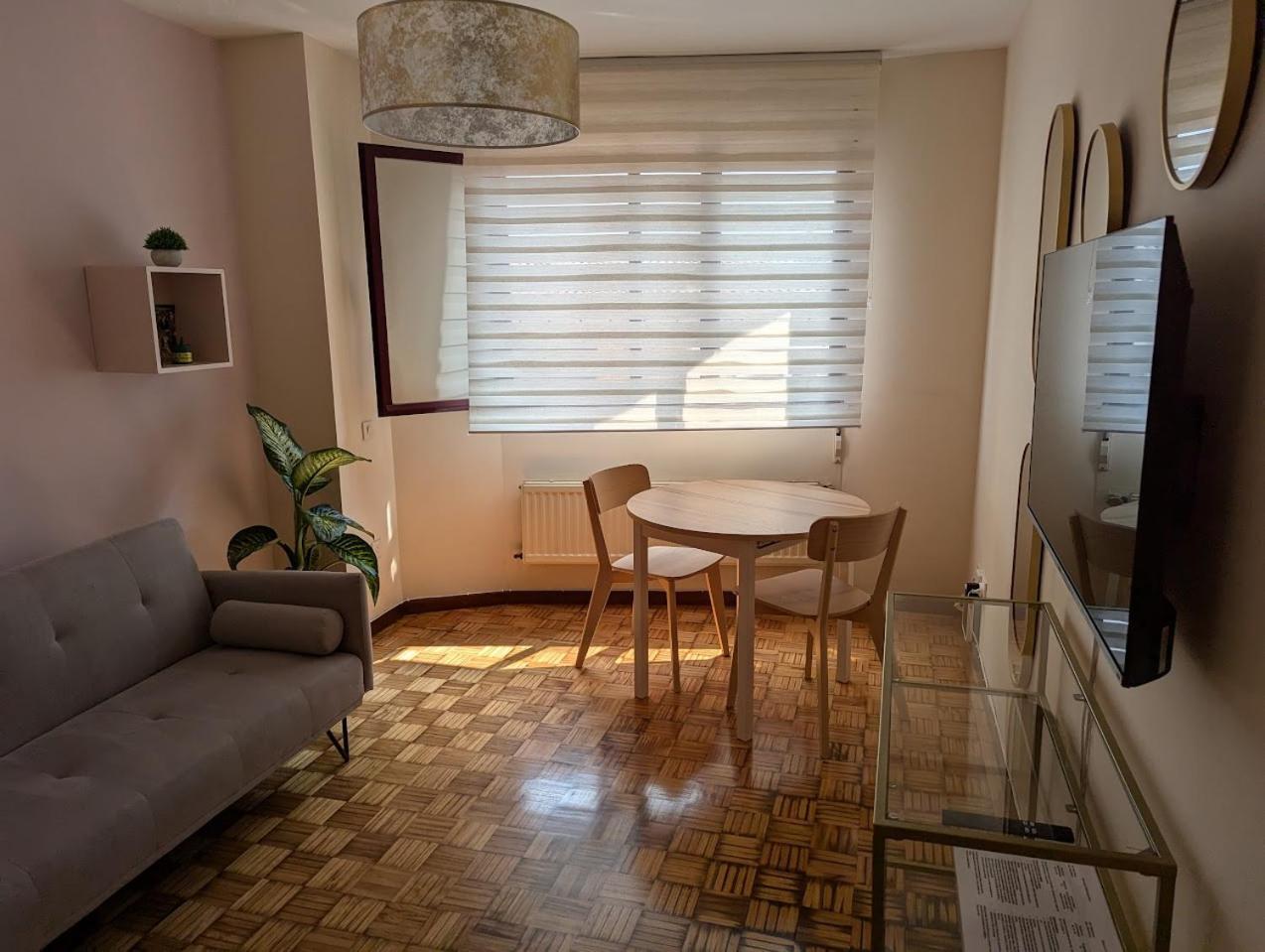 Retiro Arbeyal Gijon Apartment ภายนอก รูปภาพ